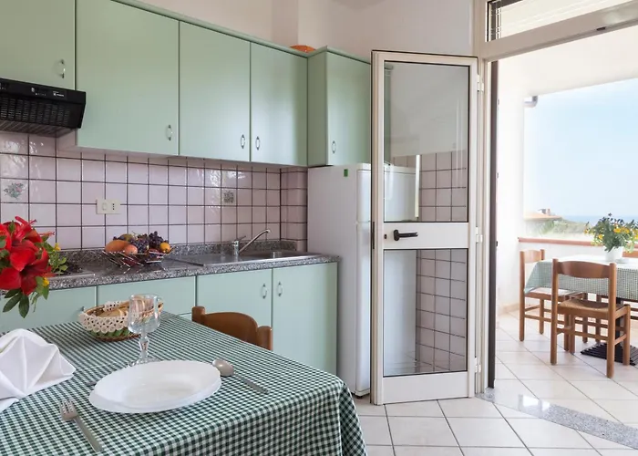 Lägenhetshotell Happy Days Capo Vaticano