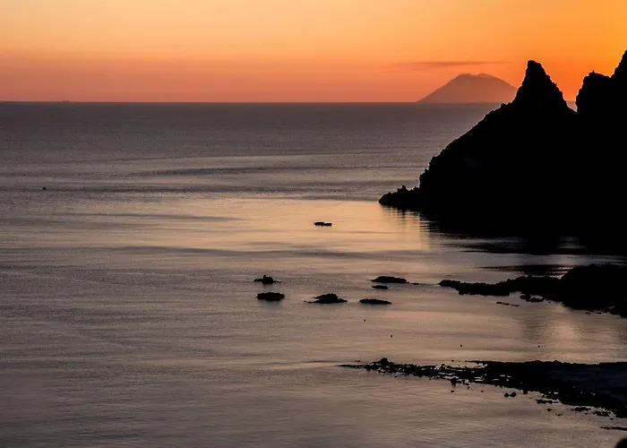 Aparthotel Happy Days Capo Vaticano